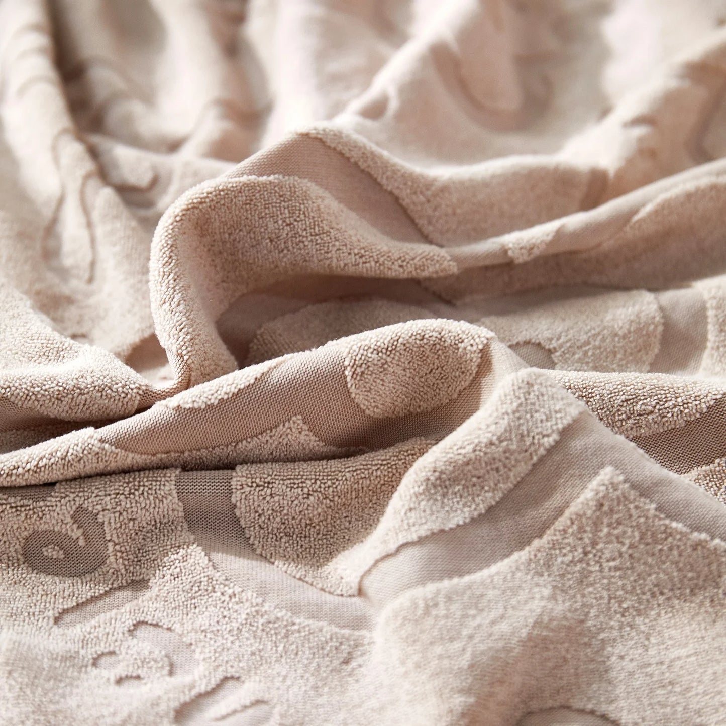 Veniv jacquard kangast diivanikate – ShopPoint24 Veniv jacquard kangast diivanikate
